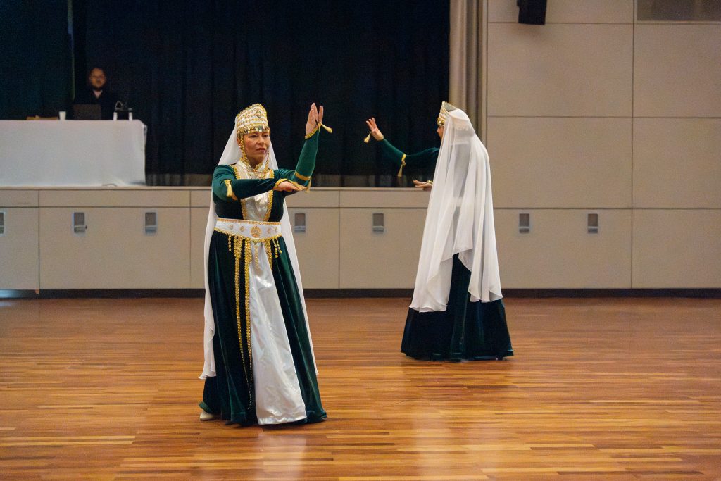 21. Tanzabend – Dance around the World