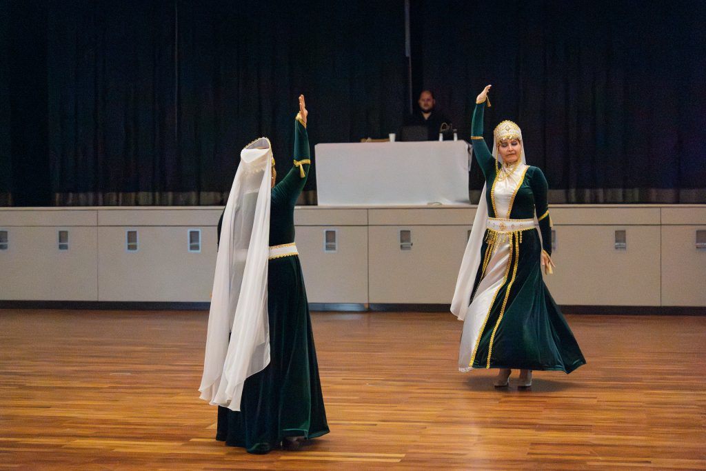 21. Tanzabend – Dance around the World